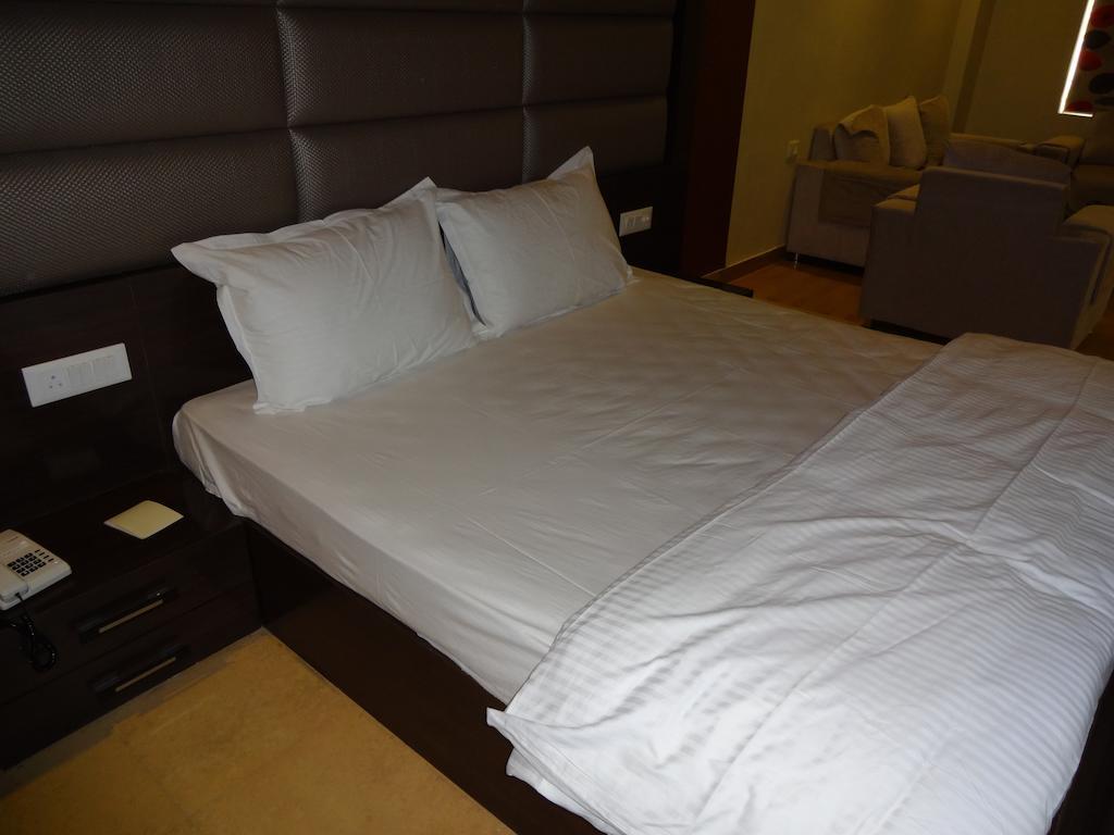Hardik Resort Орчха Номер фото
